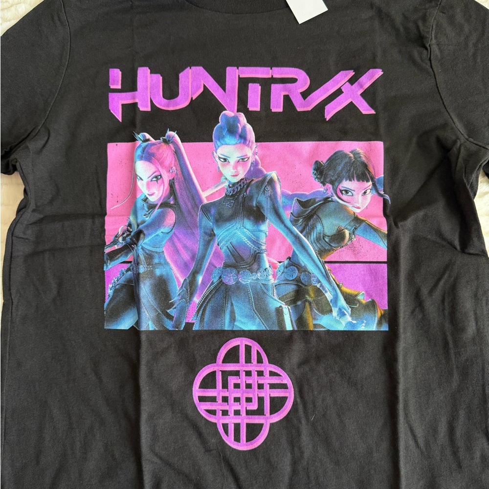 Netflix Charcoal Tee